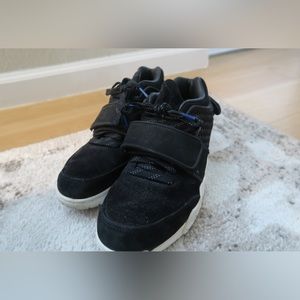 Nike Air x Victor Cruz